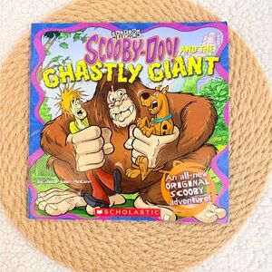 10/$25 • Scooby-Doo and the Ghastly Giant Paperback
